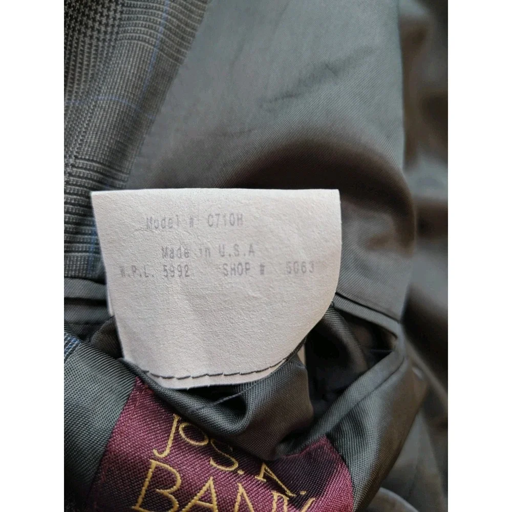 Jos A Bank Vintage Mens Wool Sports Coat 41R Gray Glen Plaid USA 2 Button M803